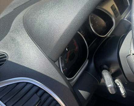 Белый Ауди Ку 7, объемом двигателя 3 л и пробегом 220 тыс. км за 22000 $, фото 7 на Automoto.ua