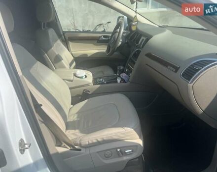 Білий Ауді Ку 7, об'ємом двигуна 3 л та пробігом 221 тис. км за 16500 $, фото 11 на Automoto.ua