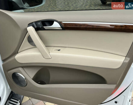 Ауді Ку 7 2012 у Дніпро (Дніпропетровську) на Automoto.ua Білий Ауді Ку 7, об'ємом двигуна 2.97 л та пробігом 206 тис. км за 21900 $, фото 33 на Automoto.ua