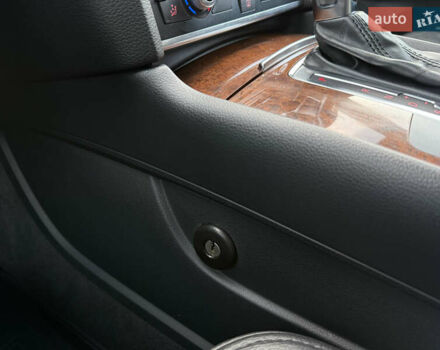 Білий Ауді Ку 7, об'ємом двигуна 2.97 л та пробігом 250 тис. км за 21500 $, фото 27 на Automoto.ua