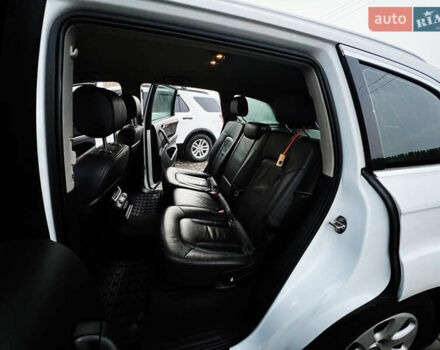 Белый Ауди Ку 7, объемом двигателя 2.97 л и пробегом 221 тыс. км за 20000 $, фото 14 на Automoto.ua