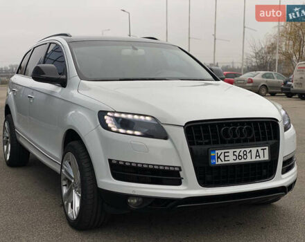 Білий Ауді Ку 7, об'ємом двигуна 2.97 л та пробігом 196 тис. км за 16900 $, фото 6 на Automoto.ua