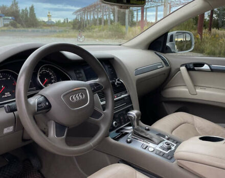Ауди Ку 7 2013 в Луцке на Automoto.ua Белый Ауди Ку 7, объемом двигателя 2.97 л и пробегом 226 тыс. км за 18999 $, фото 12 на Automoto.ua