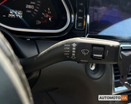 Белый Ауди Ку 7, объемом двигателя 3 л и пробегом 205 тыс. км за 24000 $, фото 17 на Automoto.ua