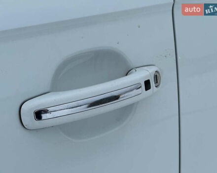 Белый Ауди Ку 7, объемом двигателя 2.97 л и пробегом 289 тыс. км за 17300 $, фото 12 на Automoto.ua