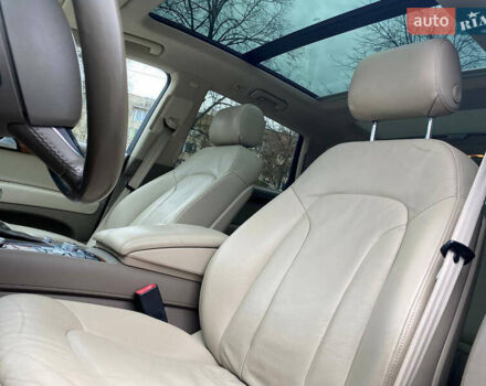 Белый Ауди Ку 7, объемом двигателя 3 л и пробегом 189 тыс. км за 15900 $, фото 5 на Automoto.ua