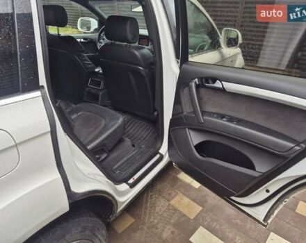 Белый Ауди Ку 7, объемом двигателя 2.97 л и пробегом 300 тыс. км за 16500 $, фото 21 на Automoto.ua