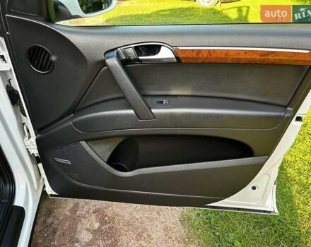 Белый Ауди Ку 7, объемом двигателя 2.97 л и пробегом 330 тыс. км за 17200 $, фото 27 на Automoto.ua