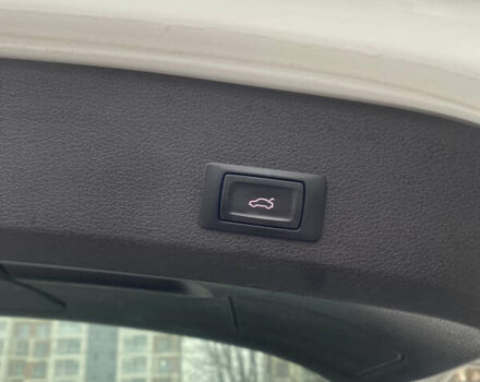 Белый Ауди Ку 7, объемом двигателя 2.97 л и пробегом 221 тыс. км за 17999 $, фото 11 на Automoto.ua