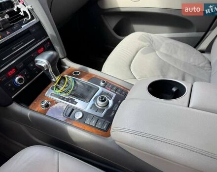 Ауді Ку 7 2013 у Києві на Automoto.ua Білий Ауді Ку 7, об'ємом двигуна 3 л та пробігом 243 тис. км за 13990 $, фото 17 на Automoto.ua