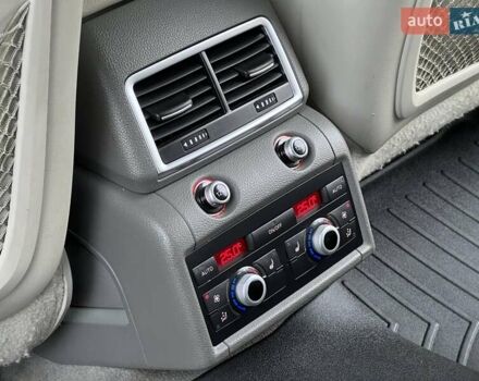 Белый Ауди Ку 7, объемом двигателя 2.97 л и пробегом 238 тыс. км за 17000 $, фото 16 на Automoto.ua