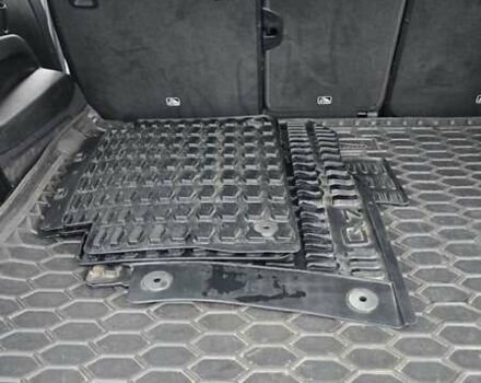 Белый Ауди Ку 7, объемом двигателя 3 л и пробегом 148 тыс. км за 14900 $, фото 34 на Automoto.ua