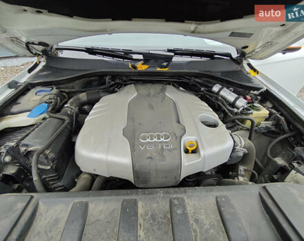 Ауди Ку 7 2013 в Киеве на Automoto.ua Белый Ауди Ку 7, объемом двигателя 2.97 л и пробегом 204 тыс. км за 19500 $, фото 28 на Automoto.ua