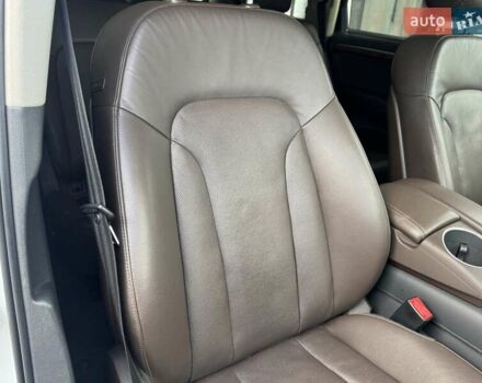 Ауди Ку 7 2013 в Тернополе на Automoto.ua Белый Ауди Ку 7, объемом двигателя 2.97 л и пробегом 124 тыс. км за 23500 $, фото 62 на Automoto.ua