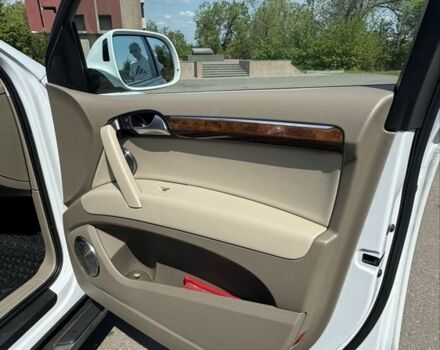 Білий Ауді Ку 7, об'ємом двигуна 3 л та пробігом 246 тис. км за 18200 $, фото 9 на Automoto.ua