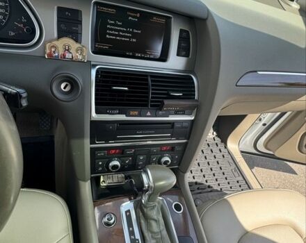 Білий Ауді Ку 7, об'ємом двигуна 3 л та пробігом 246 тис. км за 18200 $, фото 12 на Automoto.ua