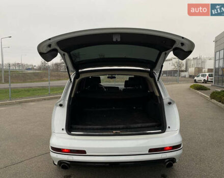 Білий Ауді Ку 7, об'ємом двигуна 2.97 л та пробігом 196 тис. км за 16900 $, фото 15 на Automoto.ua