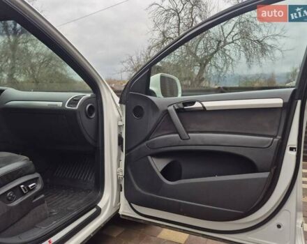 Белый Ауди Ку 7, объемом двигателя 2.97 л и пробегом 300 тыс. км за 17900 $, фото 22 на Automoto.ua