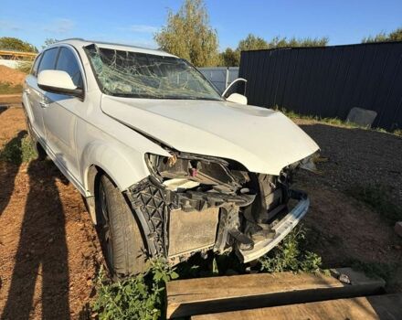 Ауди Ку 7 2013 в Ужгороде на Automoto.ua Белый Ауди Ку 7, объемом двигателя 0 л и пробегом 301 тыс. км за 999 $, фото 2 на Automoto.ua