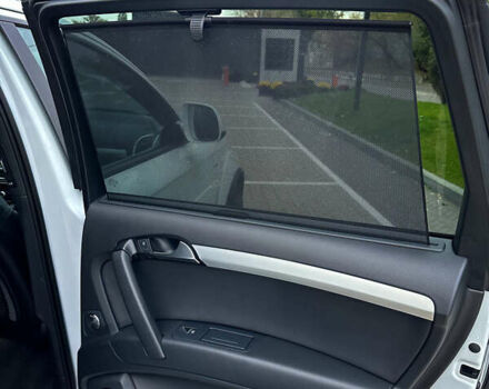 Белый Ауди Ку 7, объемом двигателя 3 л и пробегом 285 тыс. км за 17500 $, фото 41 на Automoto.ua