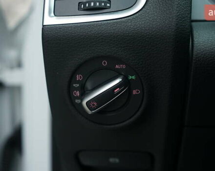 Ауди Ку 7 2013 в Львове на Automoto.ua Белый Ауди Ку 7, объемом двигателя 2.97 л и пробегом 270 тыс. км за 24000 $, фото 23 на Automoto.ua