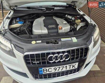 Белый Ауди Ку 7, объемом двигателя 2.97 л и пробегом 300 тыс. км за 16500 $, фото 3 на Automoto.ua