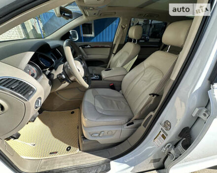 Белый Ауди Ку 7, объемом двигателя 3 л и пробегом 150 тыс. км за 14000 $, фото 23 на Automoto.ua