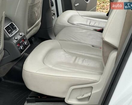 Белый Ауди Ку 7, объемом двигателя 2.97 л и пробегом 238 тыс. км за 17000 $, фото 15 на Automoto.ua