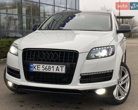 Білий Ауді Ку 7, об'ємом двигуна 2.97 л та пробігом 196 тис. км за 16900 $, фото 2 на Automoto.ua