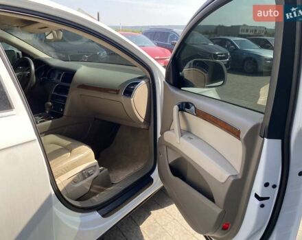 Ауди Ку 7 2013 в Ужгороде на Automoto.ua Белый Ауди Ку 7, объемом двигателя 2.97 л и пробегом 359 тыс. км за 14900 $, фото 15 на Automoto.ua