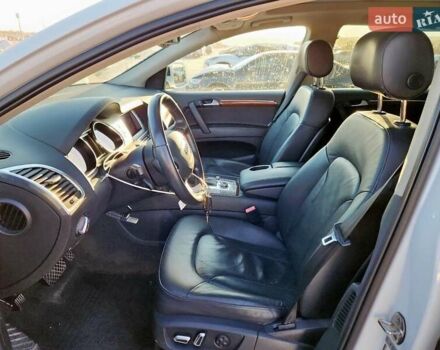 Білий Ауді Ку 7, об'ємом двигуна 3 л та пробігом 65 тис. км за 1200 $, фото 6 на Automoto.ua