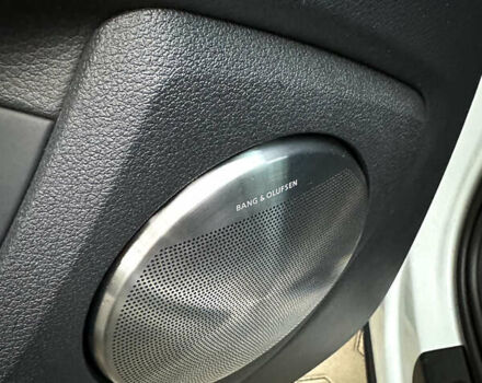 Белый Ауди Ку 7, объемом двигателя 3 л и пробегом 285 тыс. км за 17500 $, фото 53 на Automoto.ua