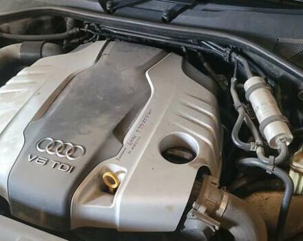 Белый Ауди Ку 7, объемом двигателя 2.97 л и пробегом 252 тыс. км за 24000 $, фото 12 на Automoto.ua