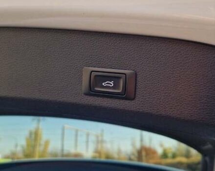 Білий Ауді Ку 7, об'ємом двигуна 2.97 л та пробігом 318 тис. км за 18000 $, фото 11 на Automoto.ua