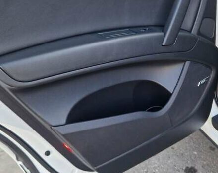 Білий Ауді Ку 7, об'ємом двигуна 2.97 л та пробігом 318 тис. км за 18000 $, фото 24 на Automoto.ua