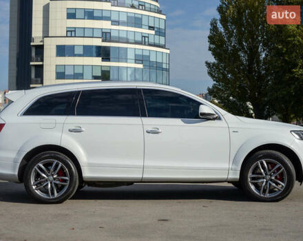Білий Ауді Ку 7, об'ємом двигуна 2.97 л та пробігом 214 тис. км за 14800 $, фото 2 на Automoto.ua
