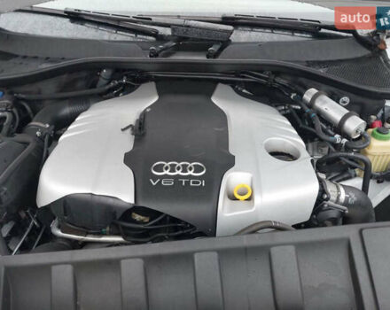 Белый Ауди Ку 7, объемом двигателя 2.97 л и пробегом 114 тыс. км за 15100 $, фото 7 на Automoto.ua