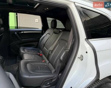 Білий Ауді Ку 7, об'ємом двигуна 3 л та пробігом 164 тис. км за 16990 $, фото 9 на Automoto.ua