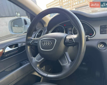 Белый Ауди Ку 7, объемом двигателя 3 л и пробегом 157 тыс. км за 15500 $, фото 32 на Automoto.ua