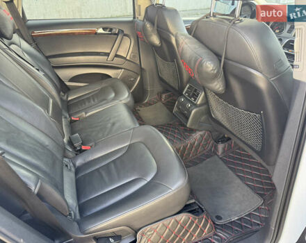 Белый Ауди Ку 7, объемом двигателя 3 л и пробегом 157 тыс. км за 15500 $, фото 17 на Automoto.ua