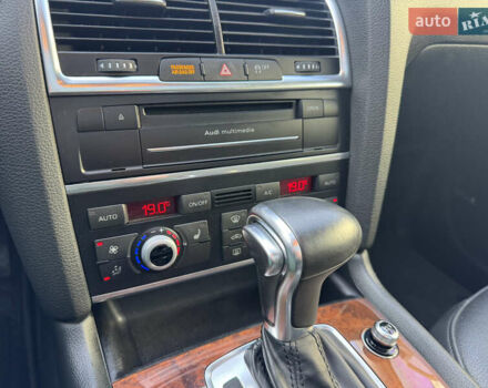 Белый Ауди Ку 7, объемом двигателя 3 л и пробегом 157 тыс. км за 15500 $, фото 38 на Automoto.ua