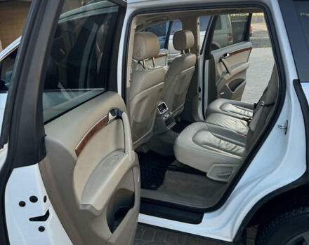 Білий Ауді Ку 7, об'ємом двигуна 3 л та пробігом 240 тис. км за 13500 $, фото 10 на Automoto.ua