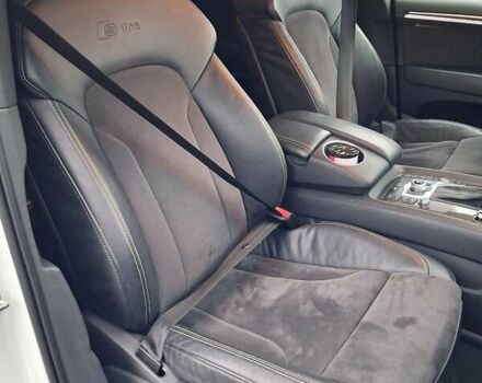 Білий Ауді Ку 7, об'ємом двигуна 2.97 л та пробігом 250 тис. км за 26800 $, фото 31 на Automoto.ua