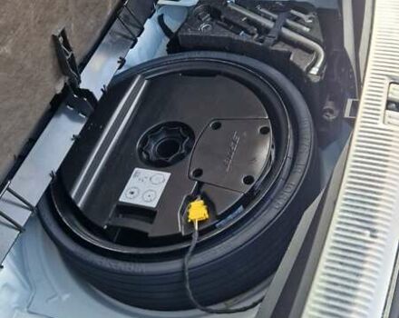 Білий Ауді Ку 7, об'ємом двигуна 2.97 л та пробігом 318 тис. км за 18000 $, фото 10 на Automoto.ua