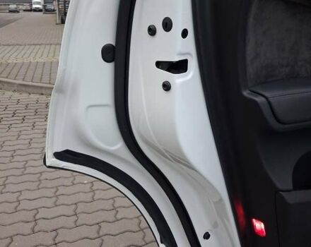 Білий Ауді Ку 7, об'ємом двигуна 2.97 л та пробігом 250 тис. км за 26800 $, фото 37 на Automoto.ua