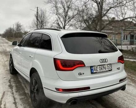 Белый Ауди Ку 7, объемом двигателя 3 л и пробегом 180 тыс. км за 19890 $, фото 3 на Automoto.ua
