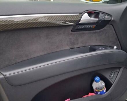 Білий Ауді Ку 7, об'ємом двигуна 2.97 л та пробігом 250 тис. км за 26800 $, фото 41 на Automoto.ua