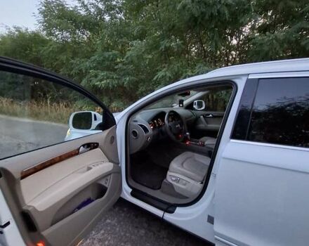 Белый Ауди Ку 7, объемом двигателя 3 л и пробегом 194 тыс. км за 13299 $, фото 19 на Automoto.ua