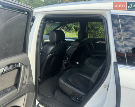 Білий Ауді Ку 7, об'ємом двигуна 2.97 л та пробігом 265 тис. км за 19800 $, фото 17 на Automoto.ua