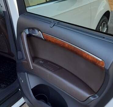 Ауди Ку 7 2014 в Запорожье на Automoto.ua Белый Ауди Ку 7, объемом двигателя 3 л и пробегом 247 тыс. км за 17500 $, фото 7 на Automoto.ua